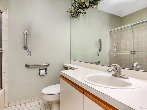 118 Clubhouse, Copiague NY 11726