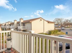 118 Clubhouse, Copiague NY 11726