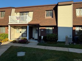 118 Clubhouse, Copiague NY 11726