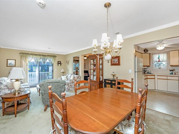 118 Clubhouse, Copiague NY 11726