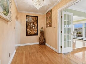 615 E State Street, Long Beach NY 11561