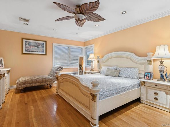 615 E State Street, Long Beach NY 11561