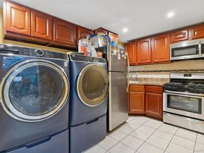 615 E State Street, Long Beach NY 11561