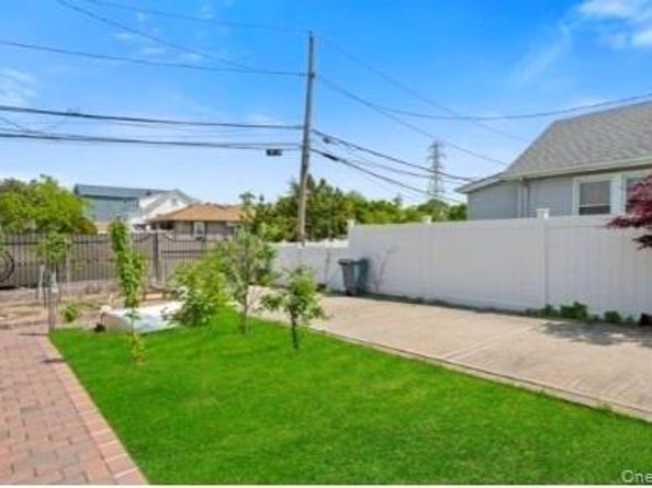 115 Bayswater Boulevard, Inwood NY 11096