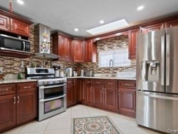 115 Bayswater Boulevard, Inwood NY 11096