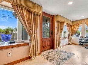 115 Bayswater Boulevard, Inwood NY 11096