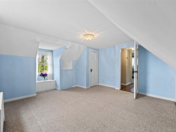 7-22 151st Place, Whitestone NY 11357