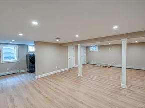 31 Boulevard Avenue, West Islip NY 11795