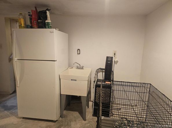 11 Edgewood Avenue, Farmingville NY 11738