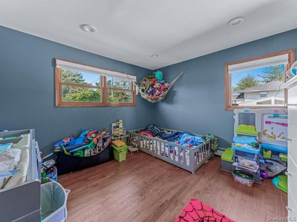 4 Whitebirch Lane, Commack NY 11725