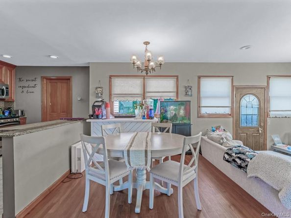 4 Whitebirch Lane, Commack NY 11725