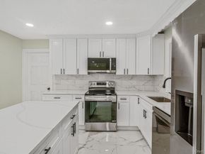 50 7th Street, Saint James NY 11780