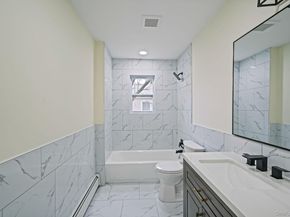 50 7th Street, Saint James NY 11780