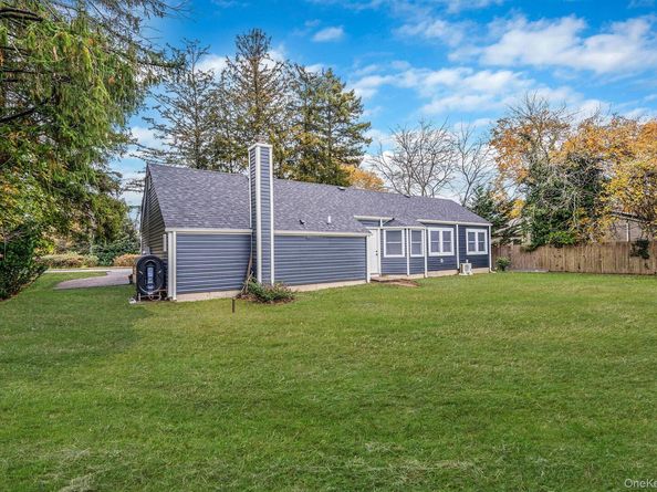 50 7th Street, Saint James NY 11780