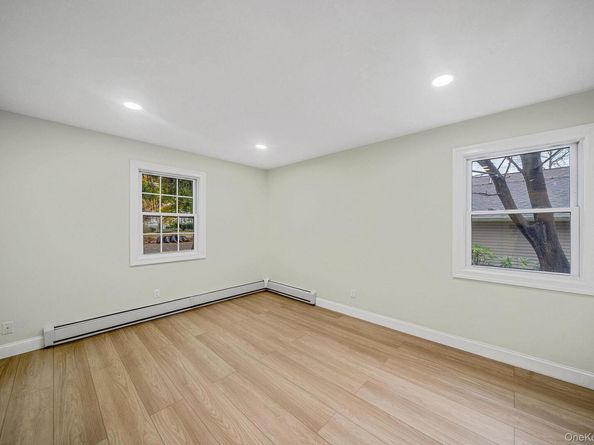 50 7th Street, Saint James NY 11780