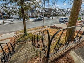 21647 Sawyer Avenue, Queens Village NY 11427