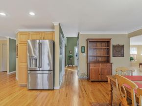 5 Old Neck Court, Manorville NY 11949