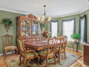 5 Old Neck Court, Manorville NY 11949