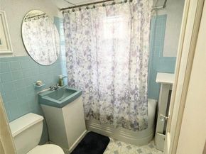 2752 Academy Street, Oceanside NY 11572