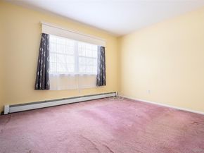 125 Northgate Circle, Baiting Hollow NY 11933