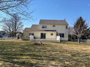 125 Northgate Circle, Baiting Hollow NY 11933
