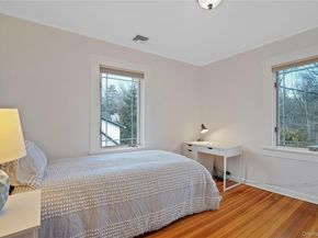 425 Washington Avenue, Pelham NY 10803