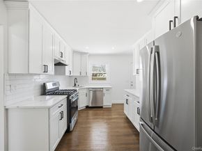 78 Roslyn Street, Islip Terrace NY 11752