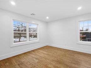 961 N Broadway, Massapequa NY 11758