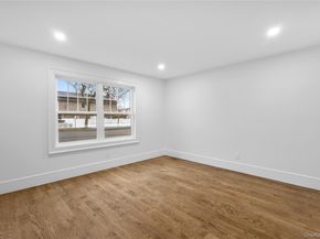 961 N Broadway, Massapequa NY 11758