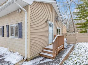 25 Sheryl Crescent, Smithtown NY 11787