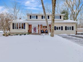 25 Sheryl Crescent, Smithtown NY 11787