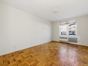 560 W Broadway 1H, Long Beach NY 11561