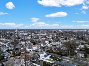 6 Elliott Place, Freeport NY 11520