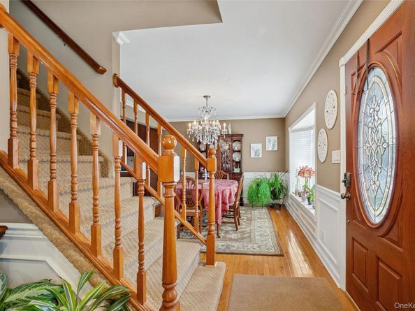 67 Combes Avenue, Hicksville NY 11801