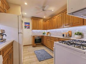 99-10 60th Avenue 6EE, Corona NY 11368