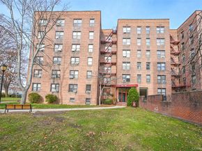 150-40 71 avenue 4G, Flushing NY 11367