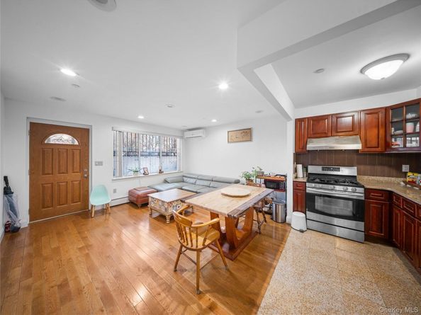 183-26 Booth Memorial Avenue, Fresh Meadows NY 11365