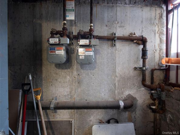 183-26 Booth Memorial Avenue, Fresh Meadows NY 11365