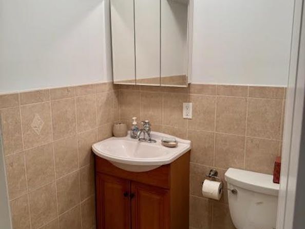 60-28 60th Place, Maspeth NY 11378