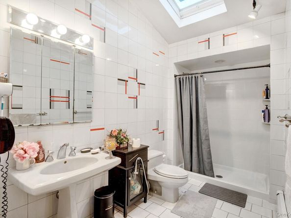 757 Bixby Drive, Baldwin NY 11510