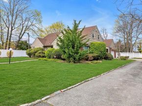 757 Bixby Drive, Baldwin NY 11510