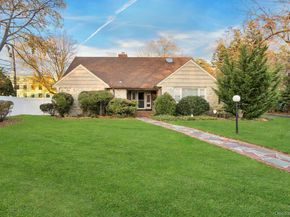 757 Bixby Drive, Baldwin NY 11510