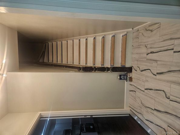 9419 116th Street, Richmond Hill NY 11419