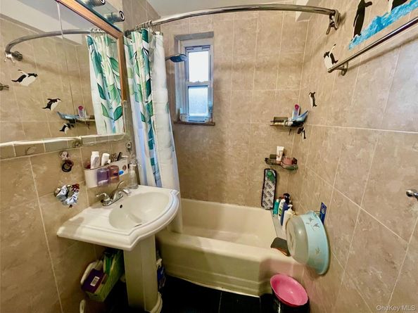 143-40 41st Ave 143-40 41st Avenue 6, Flushing NY 11355