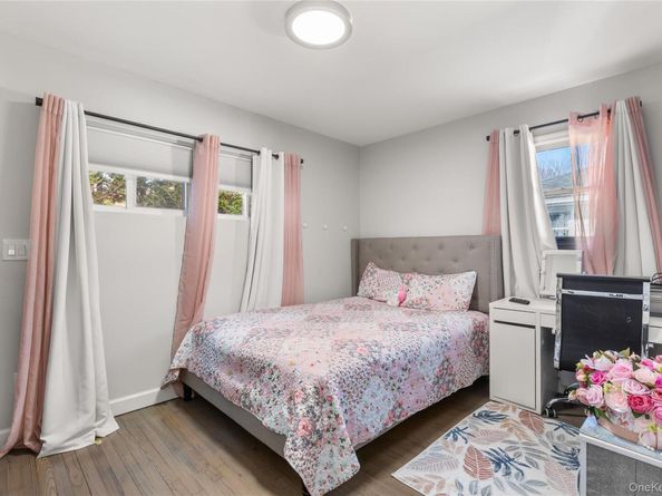 68 A Oneida Avenue, South Setauket NY 11720