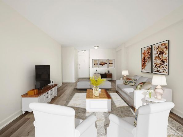 67-41 Burns Street 107, Forest Hills NY 11375