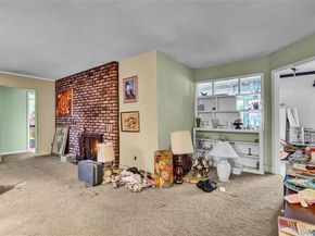 24 Piermont Court, Melville NY 11747