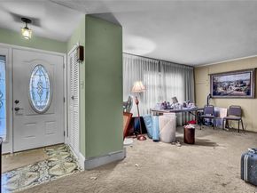 24 Piermont Court, Melville NY 11747