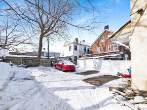 206 S 9th Avenue, Mount Vernon NY 10550