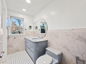 11 Searingtown Road, Searingtown NY 11507